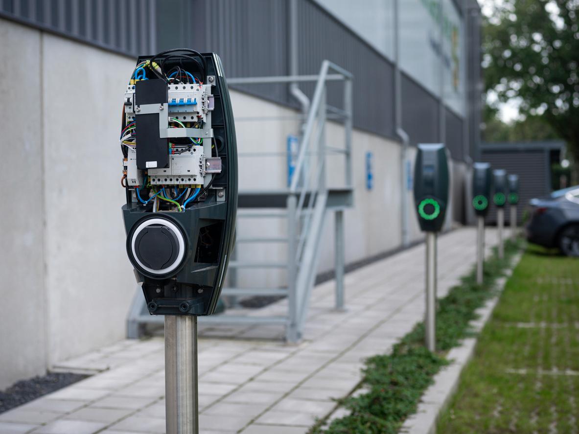 Common Issues That Cause EV Chargers to Fail